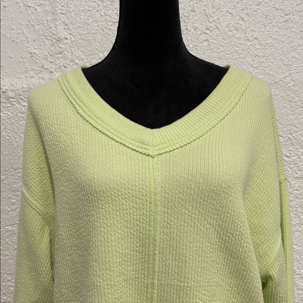 Aerie Wonder Textured V-Neck Sweatshirt Women’s Pullover Cozy Casual Sweater - Picture 5 of 9